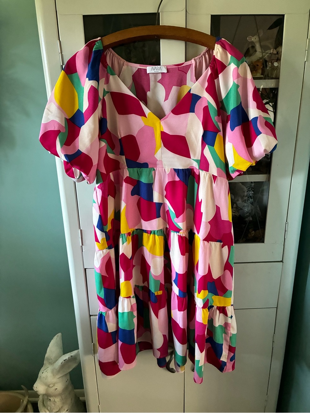 Avara sz M Colorful Abstract Print Dress - Pink Multi euc